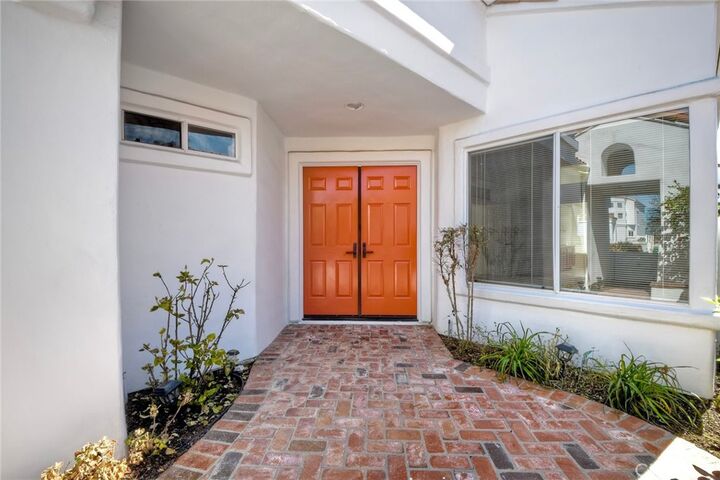 Property Photo: 4993 Lamia Way CA 92056