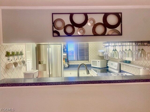 Property Photo:  400 Lenell Road 702  FL 33931 