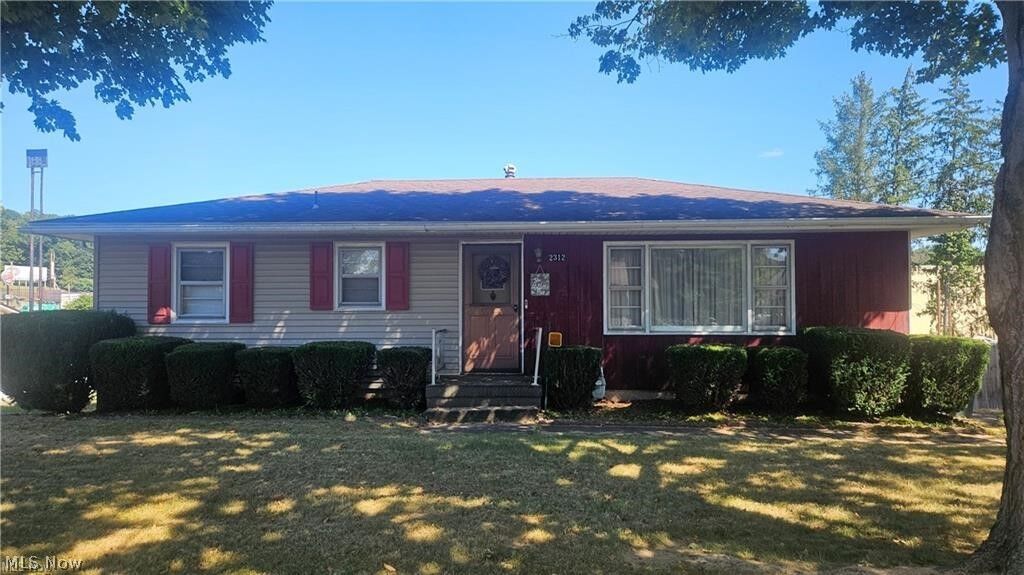 Property Photo:  2312 Eastmoor  OH 43725 