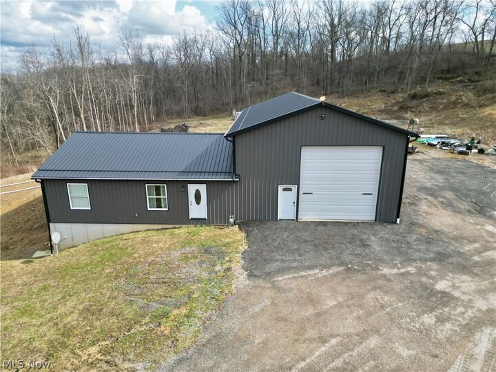 Property Photo:  8660 Rural Dale Road  OH 43720 