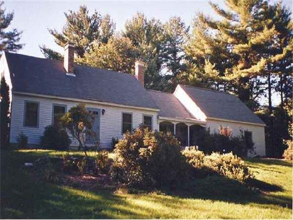 Property Photo:  1 Cob Road  NH 03304 