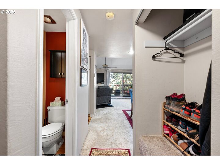 Property Photo: 151 Treehill Loop OR 97405