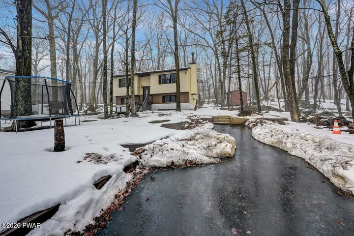 Property Photo:  508 Forest Drive  PA 18428 