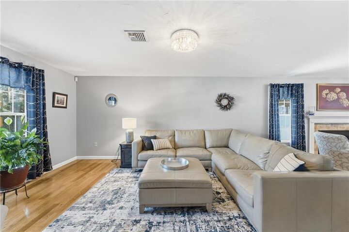 Property Photo:  264 Round Top Road  RI 02830 