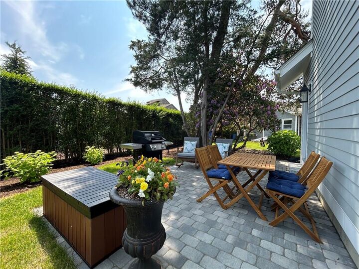 Property Photo:  5 Key Court B  RI 02840-4217 