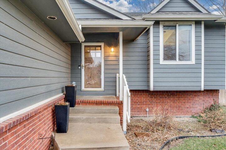 Property Photo: 2522 S Denene Ct. KS 67215