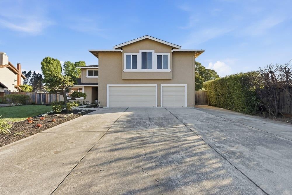 Property Photo:  716 Sussex Place  CA 95035 