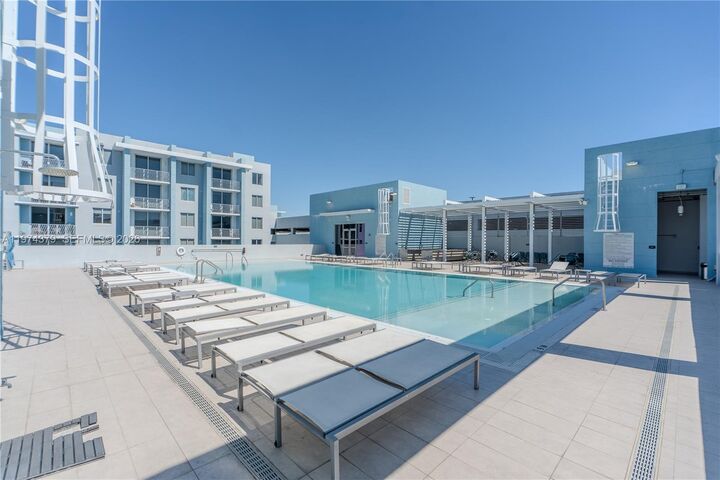 Property Photo:  7751 NW 107th Ave 721  FL 33178 