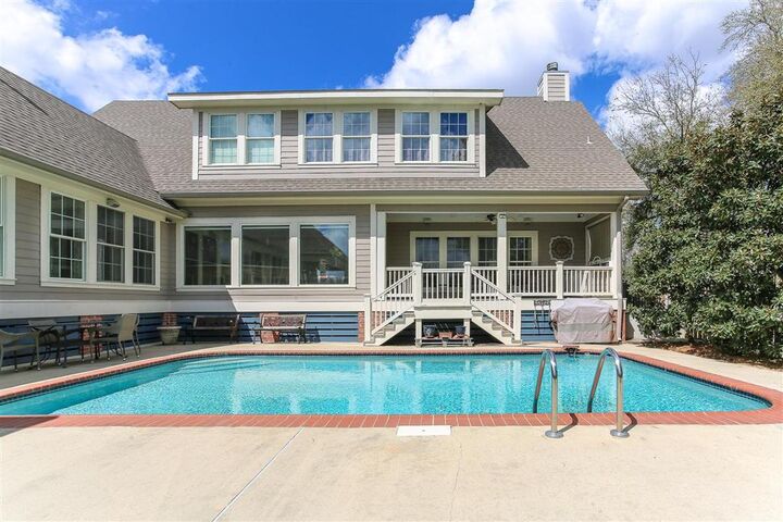 Property Photo: 2325 Barbe Street LA 70601