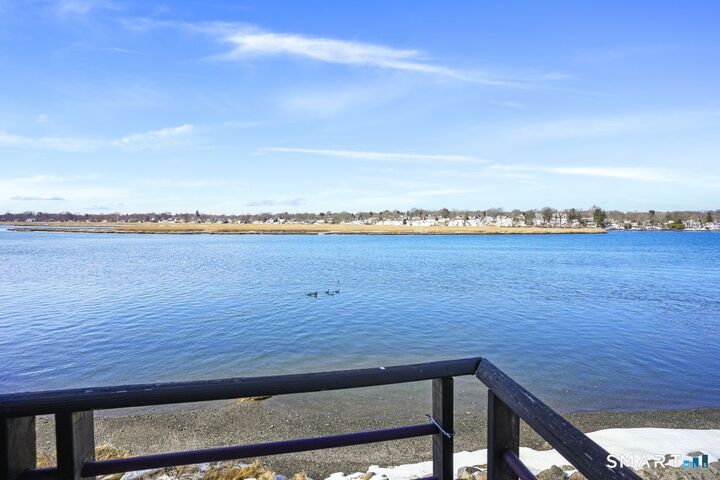 Property Photo:  722 Popes Island Road 722  CT 06461 