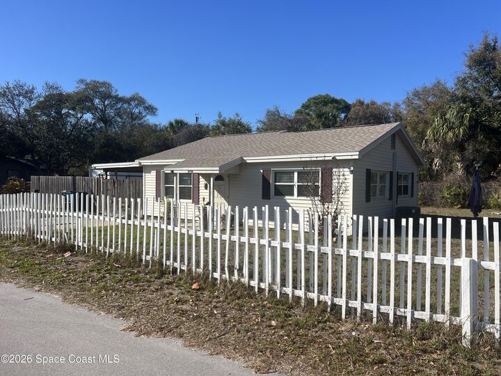 Property Photo:  2759 Myers Drive NE  FL 32905 