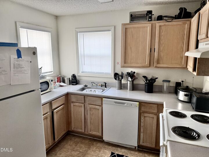 Property Photo: 3000 Centennial Woods Drive 204 NC 27603