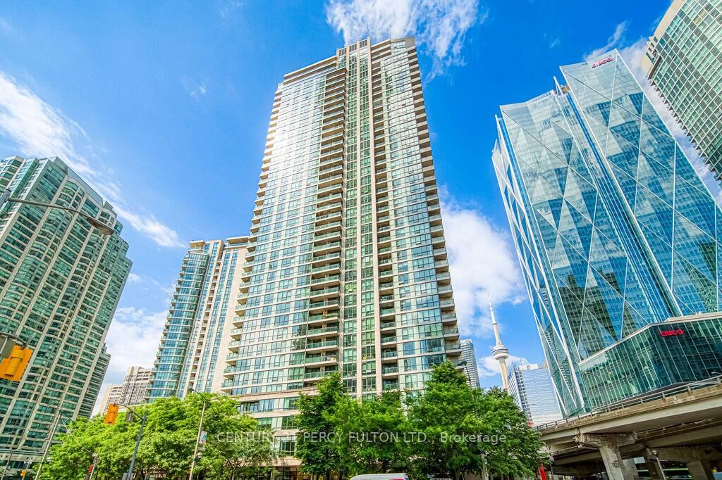 Property Photo: 16 Yonge Street 3407 ON M5E 2A1