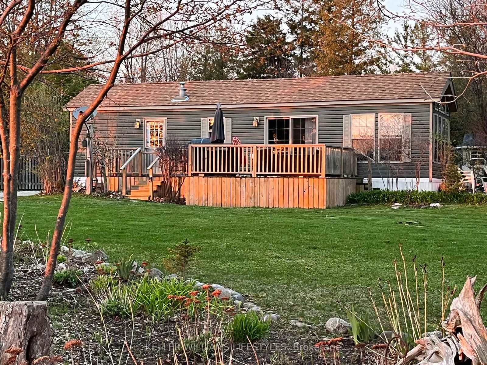 Property Photo:  77719 Bluewater Highway 4  ON N0M 1G0 