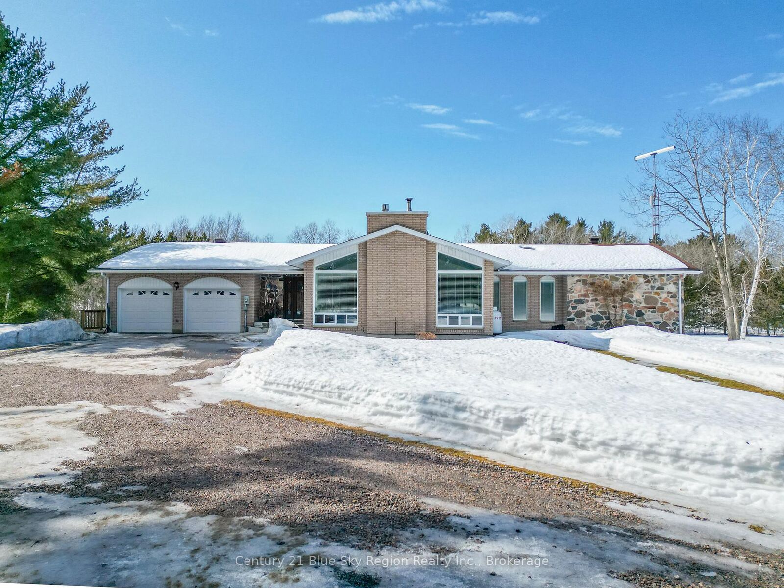Property Photo:  10695 Highway 64 N/A  ON P0H 1R0 