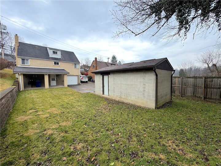 Property Photo: 1243 Universal Road PA 15235