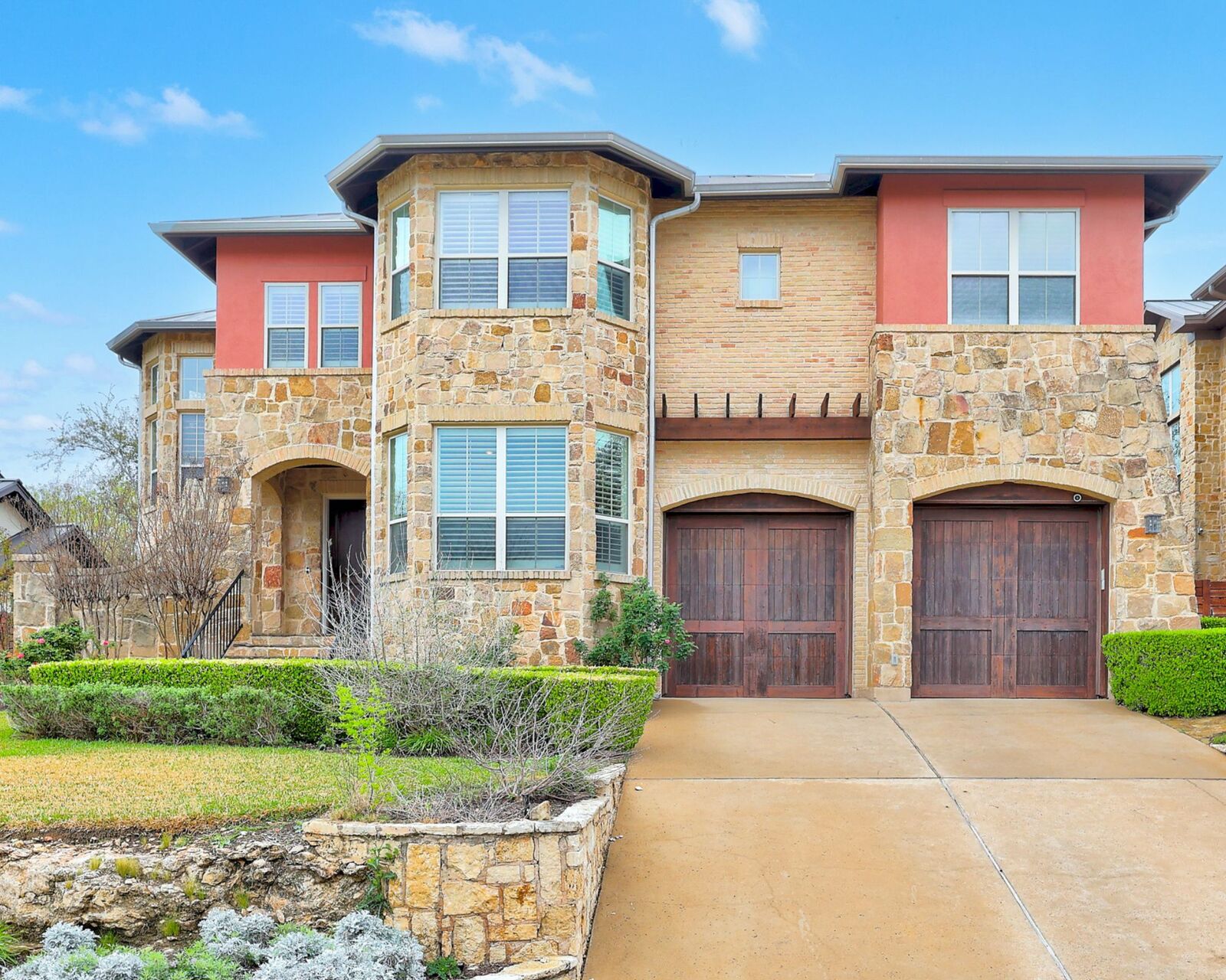 Property Photo:  816 Stonewall Ridge Lane  TX 78746 