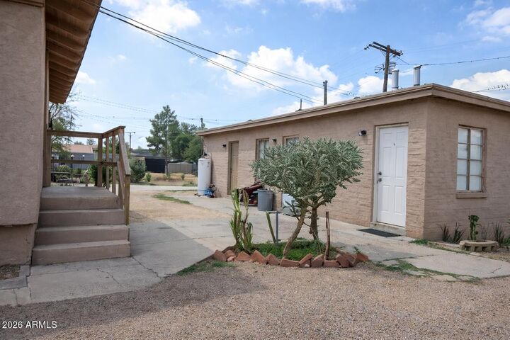 Property Photo:  712 W Fillmore Street  AZ 85007 