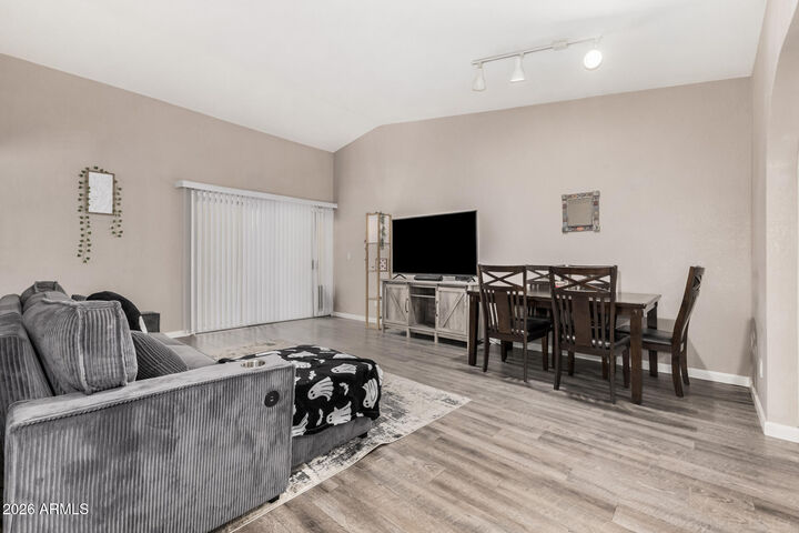 Property Photo:  2511 W Willow Avenue  AZ 85029 