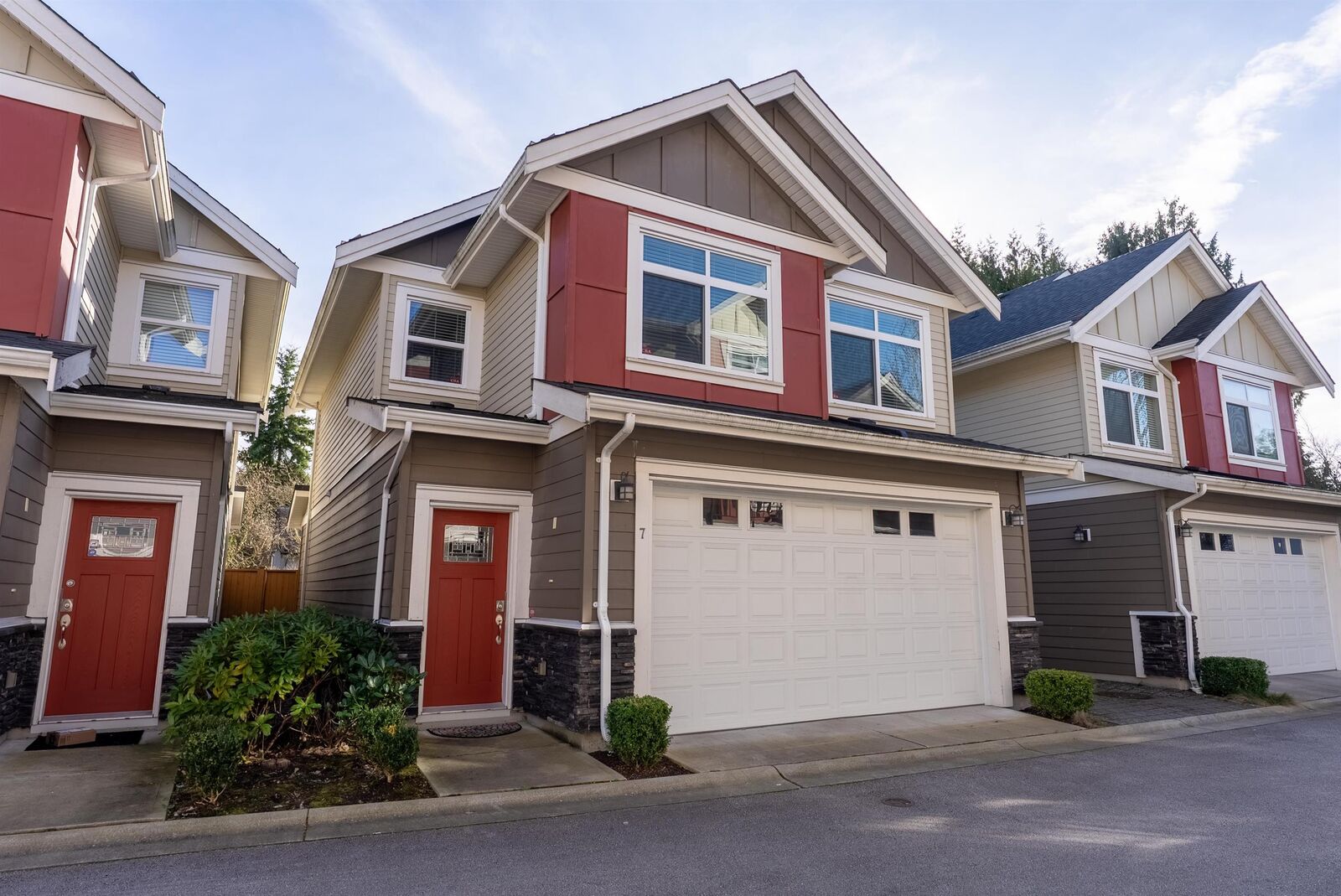 Property Photo: 5180 Blundell Road 7 BC V7C 1H4