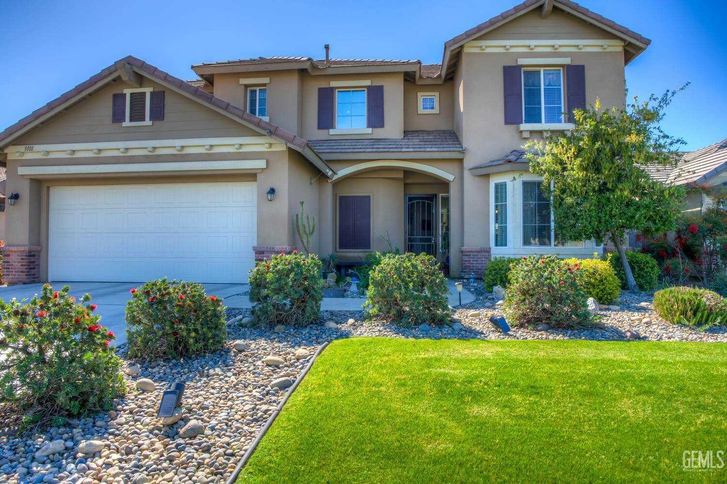 Property Photo:  9101 Wolf River Avenue  CA 93312 