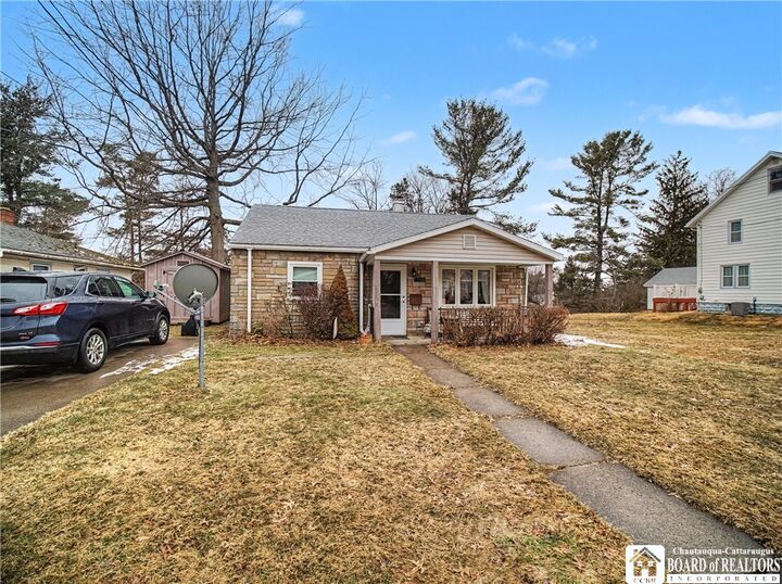 Property Photo:  400 Broadhead Avenue  NY 14701 