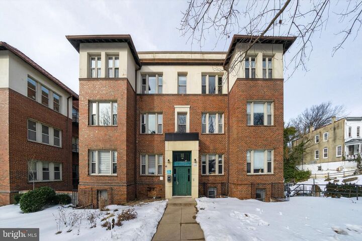 Property Photo:  1218 Perry Street NE 201  DC 20017 