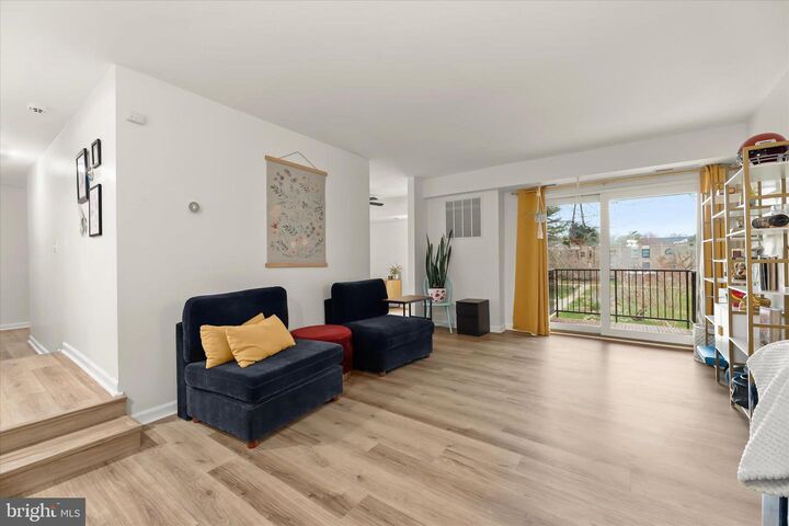 Property Photo:  21 Silverwood Circle 11  MD 21403 