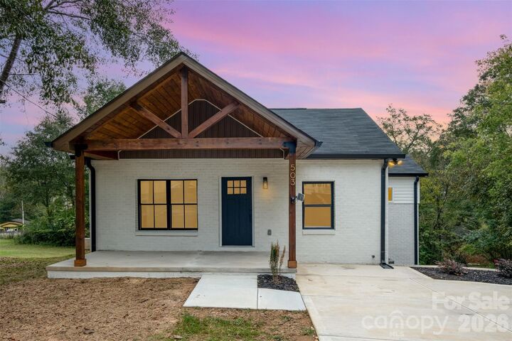 Property Photo:  503 Circle Drive E  NC 28150 