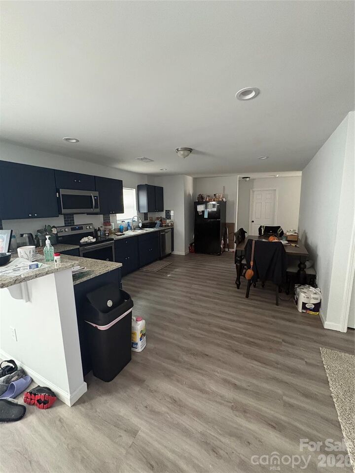 Property Photo:  911 Plyler Street  NC 28110 