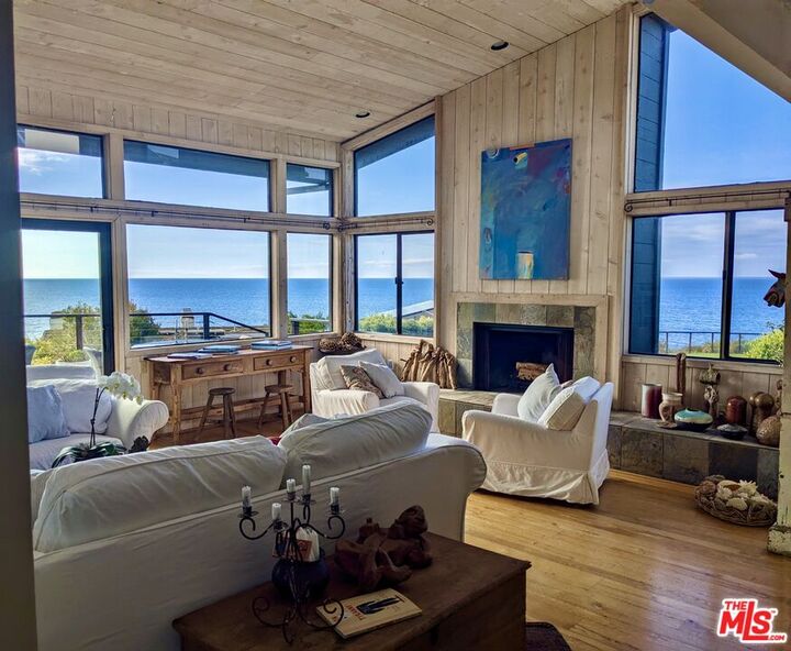 Property Photo: 31533 Victoria Point Rd CA 90265