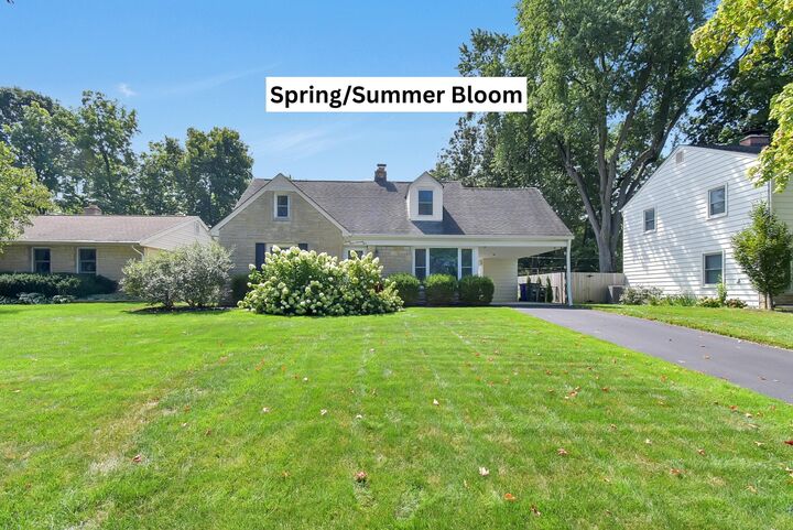 Property Photo:  2375 Swansea Road  OH 43221 