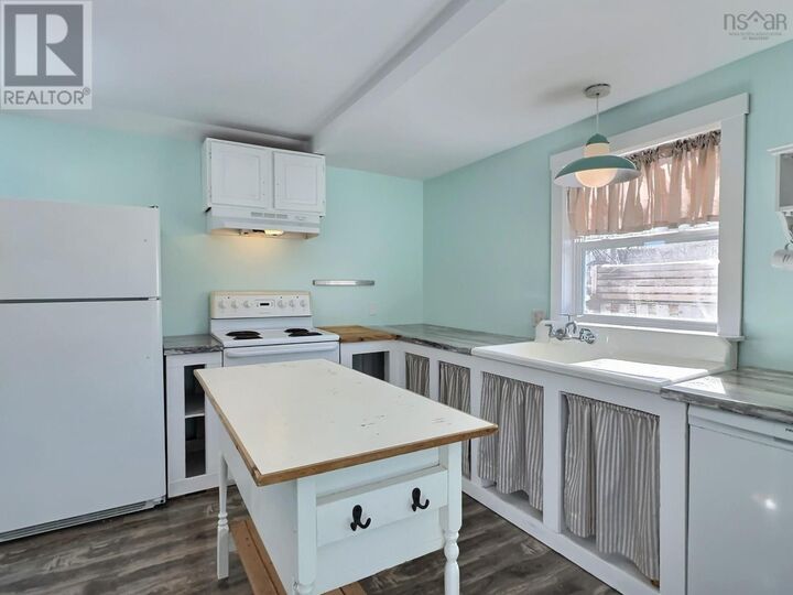 Property Photo: 14 High Street NS B0M 1M0