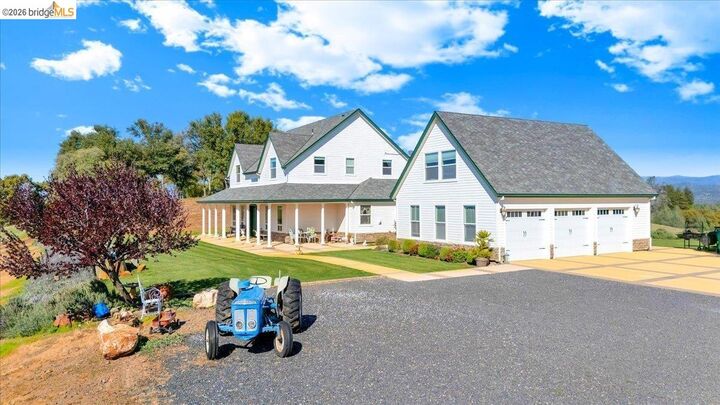 Property Photo: 14814 Twist Rd CA 95327