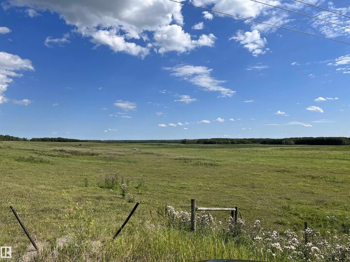 Property Photo:  Hwy 657 Twp Rd 610  AB T9N 2H6 