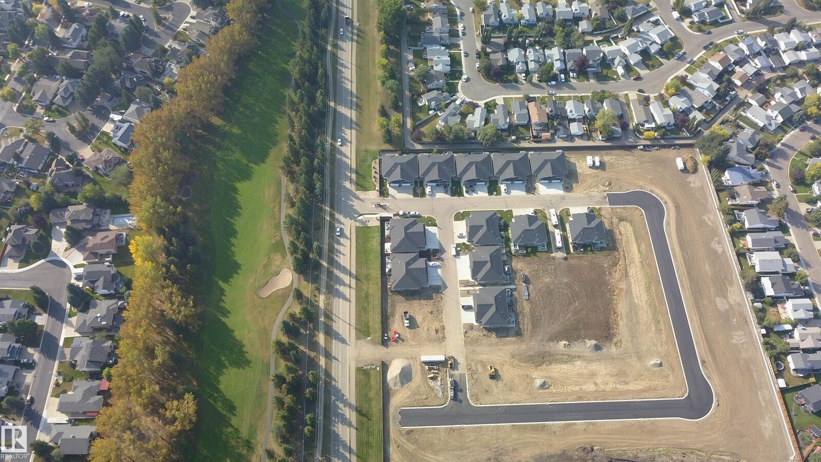 Property Photo: 1005 Calahoo Road 86 AB T7X 2T7