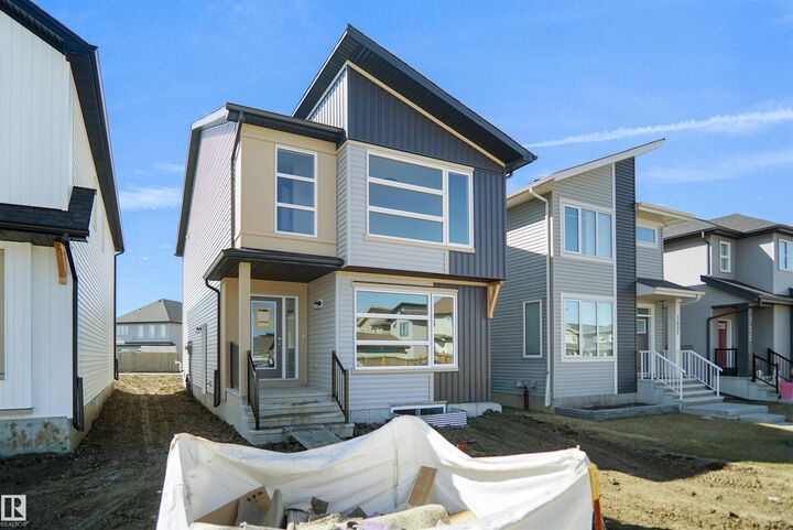 Property Photo: 7423 181 Avenue NW AB T5Z 0T4