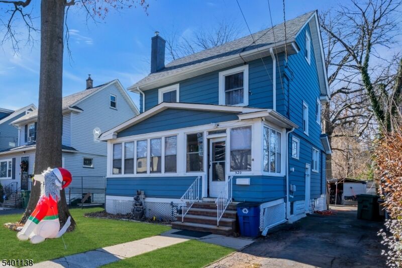 Property Photo:  320 Pine St  NJ 07203 