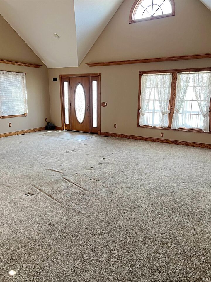 Property Photo:  309 D St NE  IN 47441 