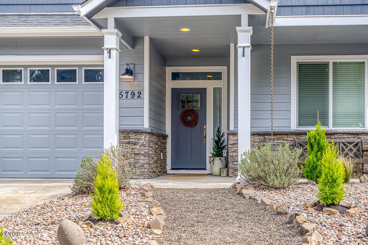 Property Photo:  5792 NE Voyage Avenue  OR 97367 