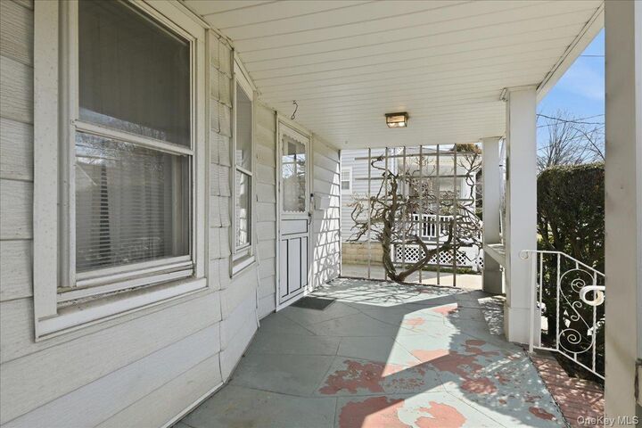 Property Photo: 25 Raymond Street NY 11570