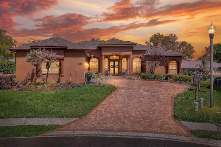 Property Photo: 5378 Longleaf Court FL 33810