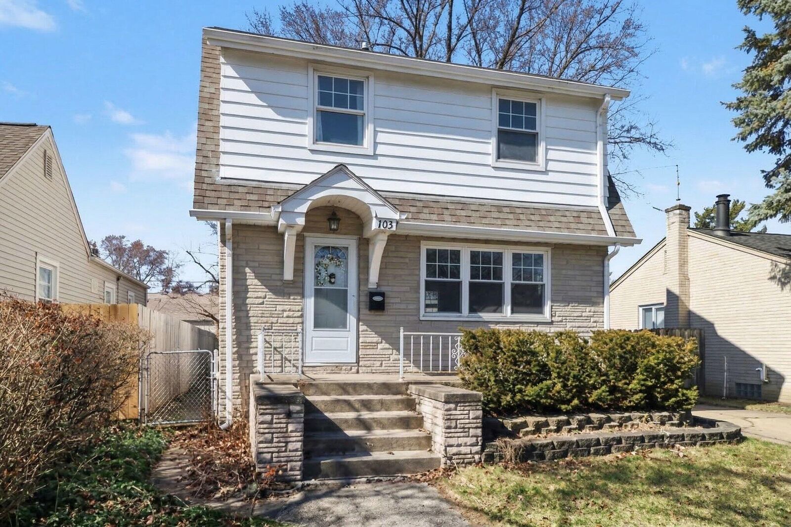 Property Photo:  1020 McLean Avenue  MI 48067 