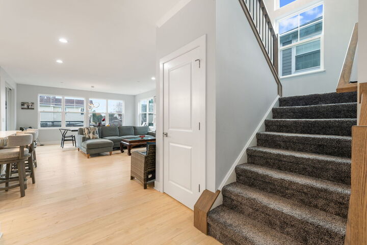 Property Photo: 580 Francesca Lane IL 60172