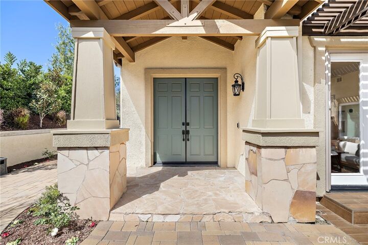 Property Photo:  12 Kingfisher Court  CA 92679 