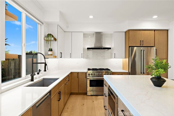 Property Photo: 12 Kingfisher Court CA 92679