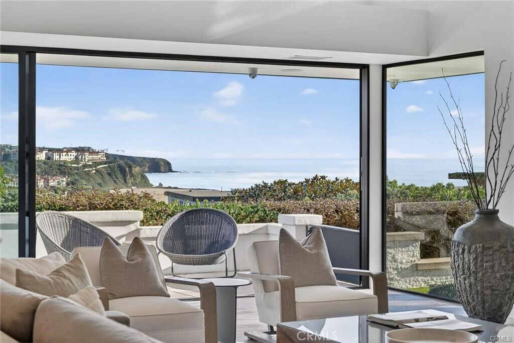 Property Photo: 17 Monarch Bay CA 92629