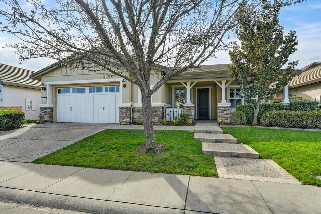 Property Photo:  9653 Oakham Way  CA 95757 