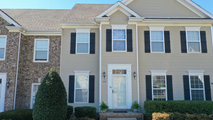 Property Photo:  305 Dakota Dr  TN 37174 