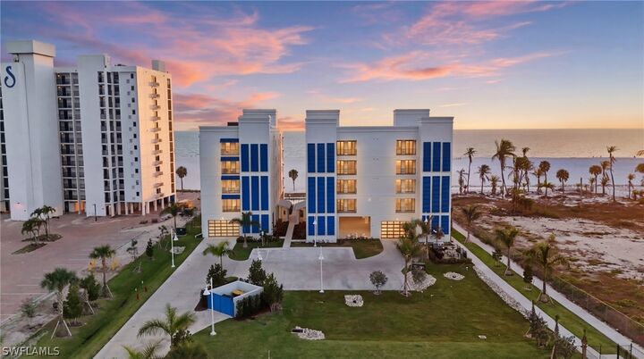 Property Photo:  6230 Estero Boulevard 402  FL 33931 